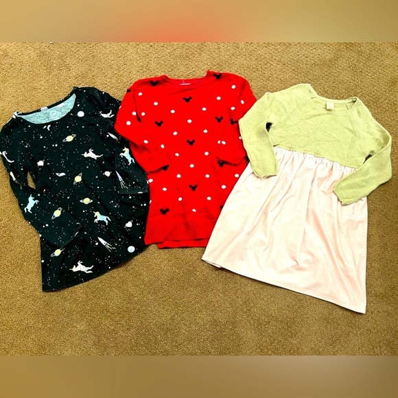 Bundle of 3 Girls Long Sleeve Dresses Disney Unicorns Pink Velvet Size 4/5 - Picture 1 of 7